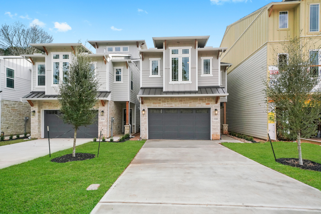 Lake Shore Cove Street View